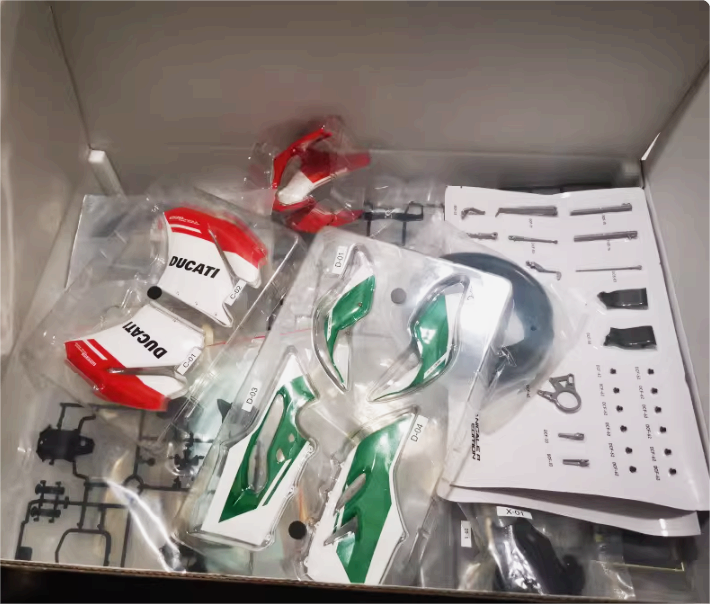 Pocher 1/4 Ducati 1299 Panigale Assembly Alloy Model – Large Scale Premium Motorcycle Kit